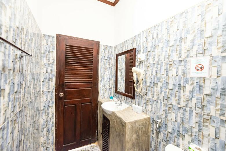 Hotel Jasmine Ville Guesthouse