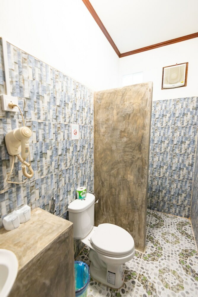 Hotel Jasmine Ville Guesthouse