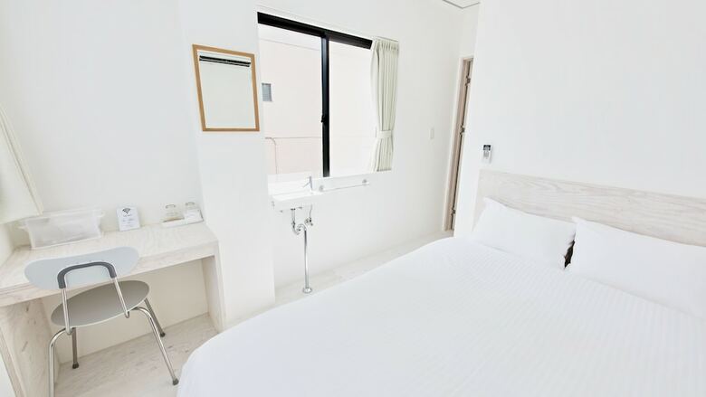 Hotel Stay & Wash