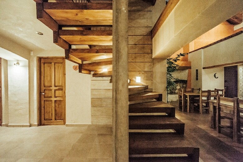 Hostal Kotantik Bed And Breakfast - Adults Only