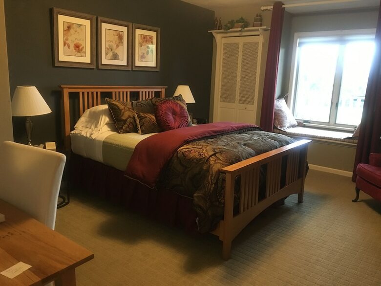The Speckled Hen Inn Bed And Breakfast