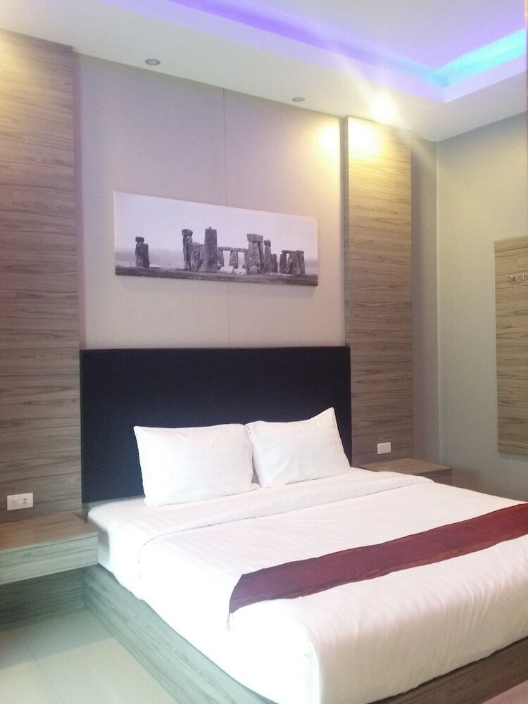 Laksana Boutique Hotel