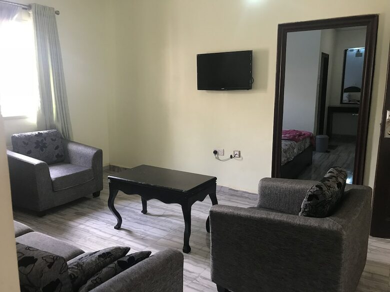 Hotel Pennyhill Suites And Resorts