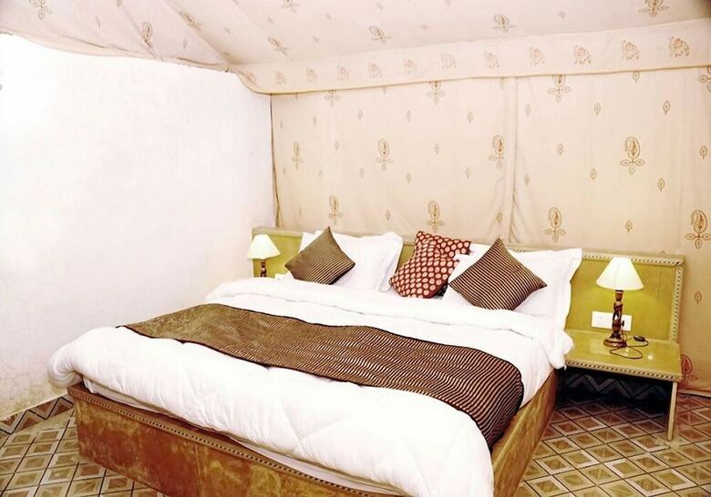 Hotel Bhawana Camp And Resorts