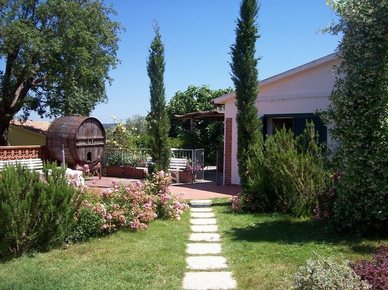 Residencia Rta Costa Etrusca