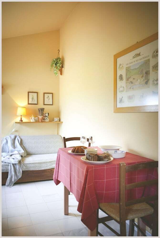 Residencia Rta Costa Etrusca