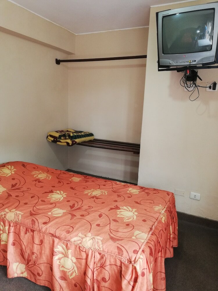 Hostal La Quinta de Allison Hotel & Backpackers