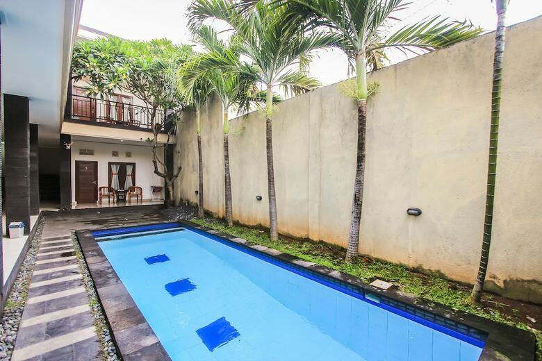 Bed & Breakfast Graha Wedha Kuta