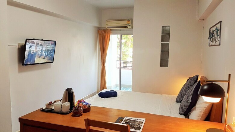 Hotel The 20 @sukhumvit 77