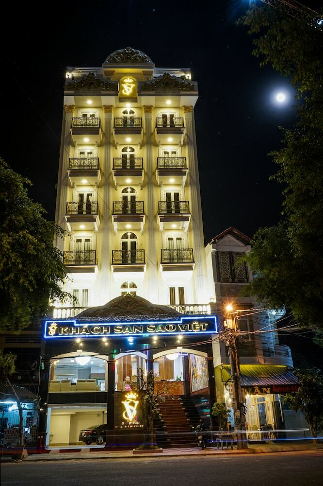 Hotel Khach San Sao Viet