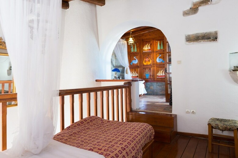 Homes Of Cretan Tradition