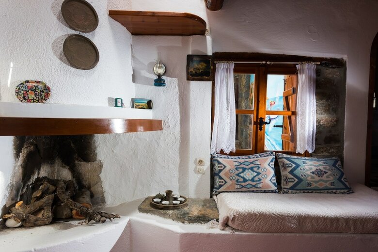 Homes Of Cretan Tradition