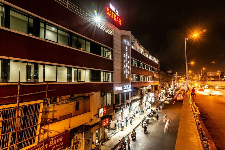 Hotel Satkar