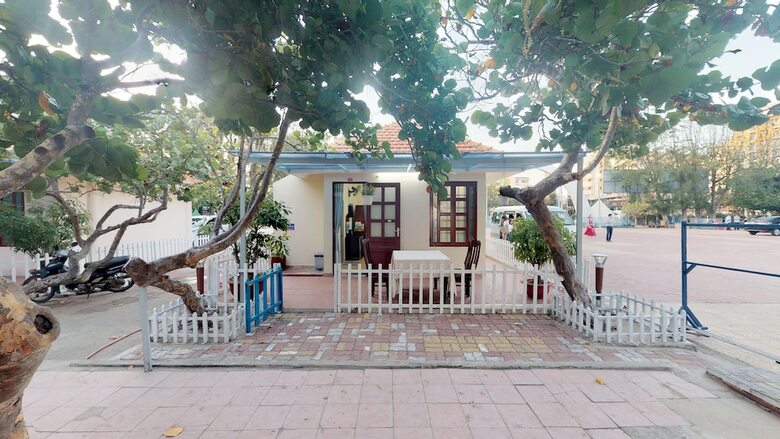 Hotel Lotus Seaside Bungalows