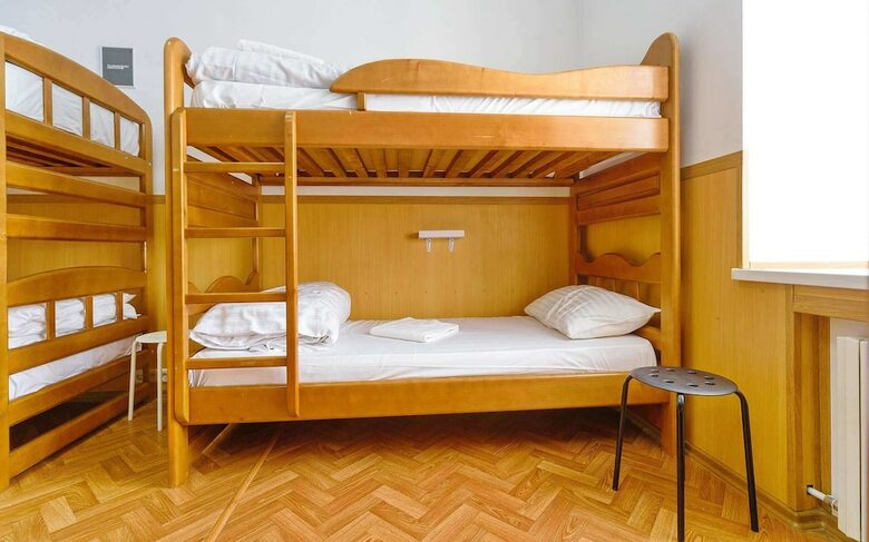 Hostal Krovat Na Deribasovskoy