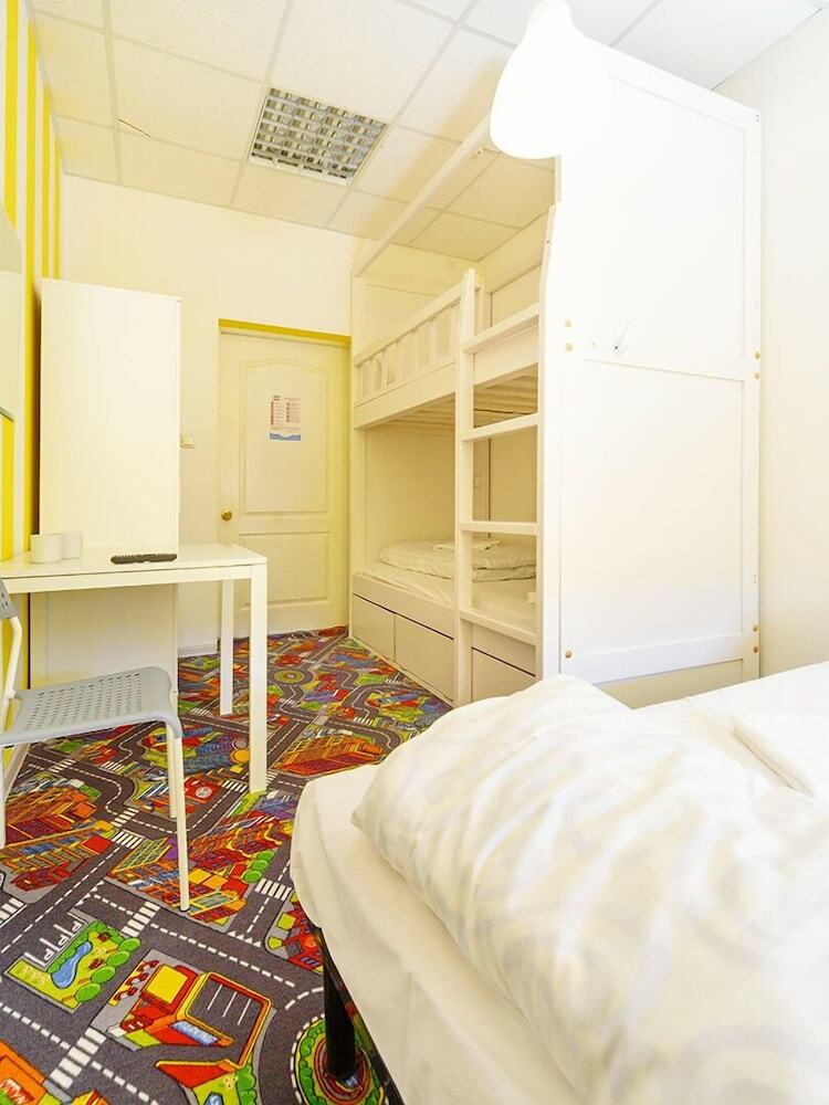 Hostal Krovat Na Deribasovskoy
