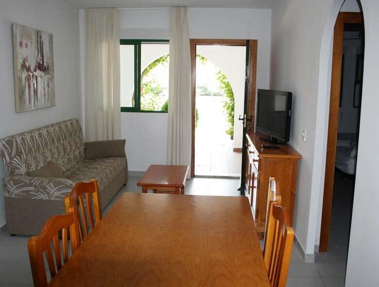 Apartamentos Ap Costas - Torrelaguna