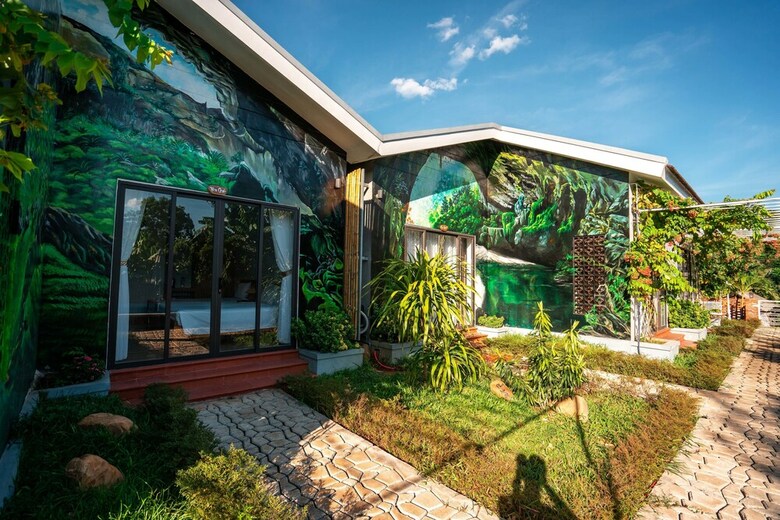 Hotel Son Doong Bungalow