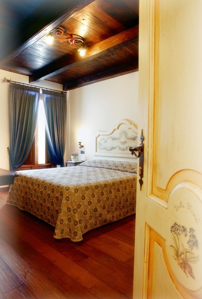 Hotel Archi Del Sole & San Rocco