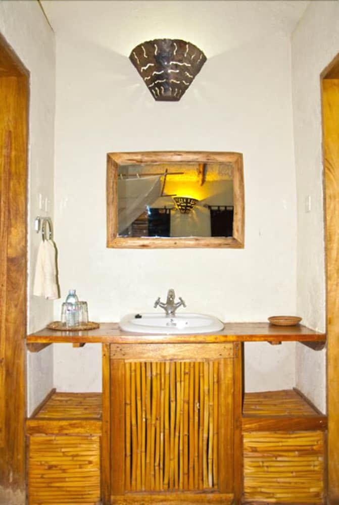 Hotel Gately Inn Entebbe