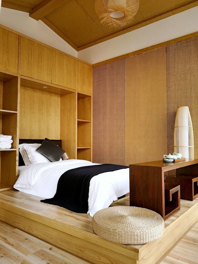 Hotel Hantang Xinge Touring Car House