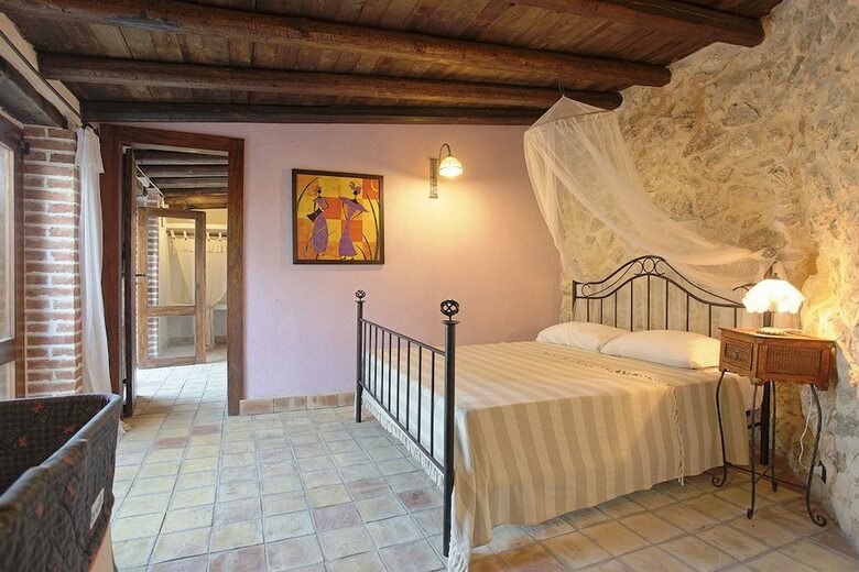 Bed & Breakfast Roba Degli Ulivi