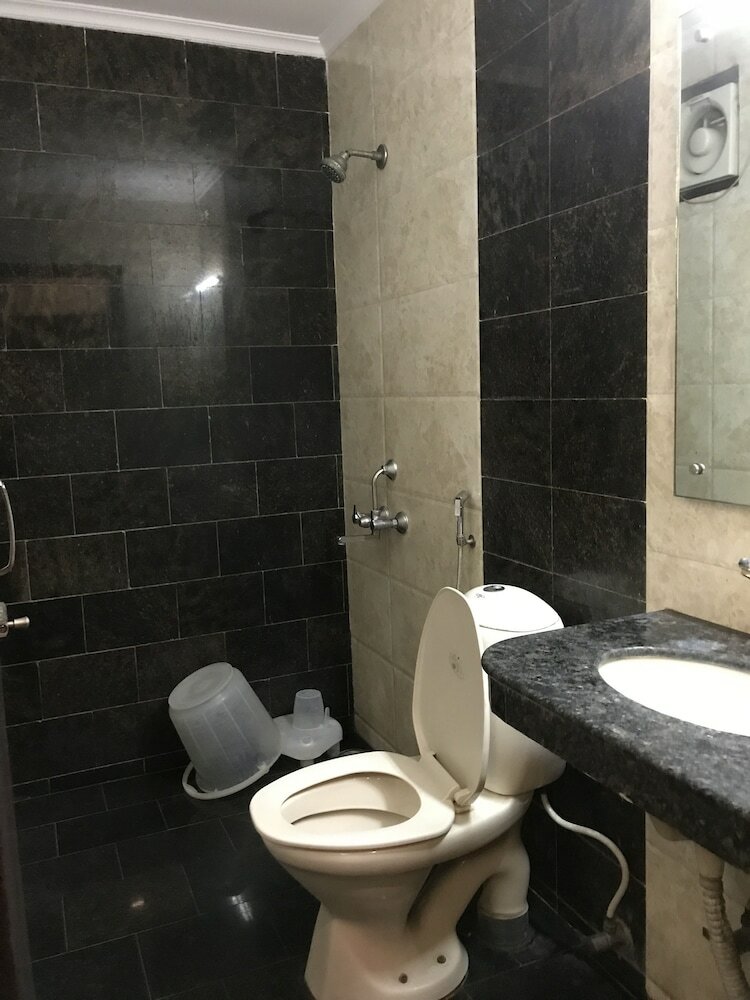 Hotel Avtar At New Delhi Railway Station