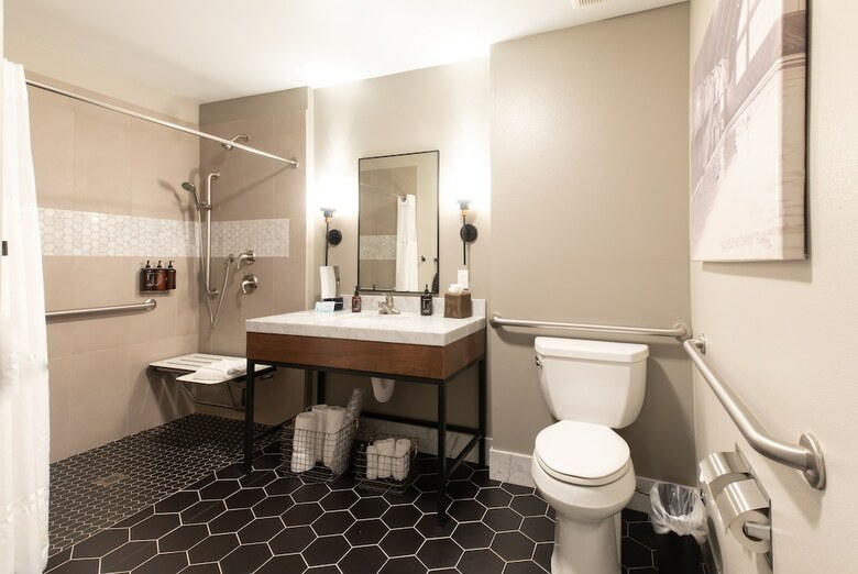 Hotel Oxford Suites Paso Robles