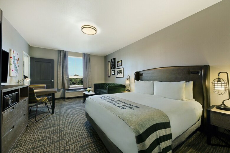 Hotel Oxford Suites Paso Robles
