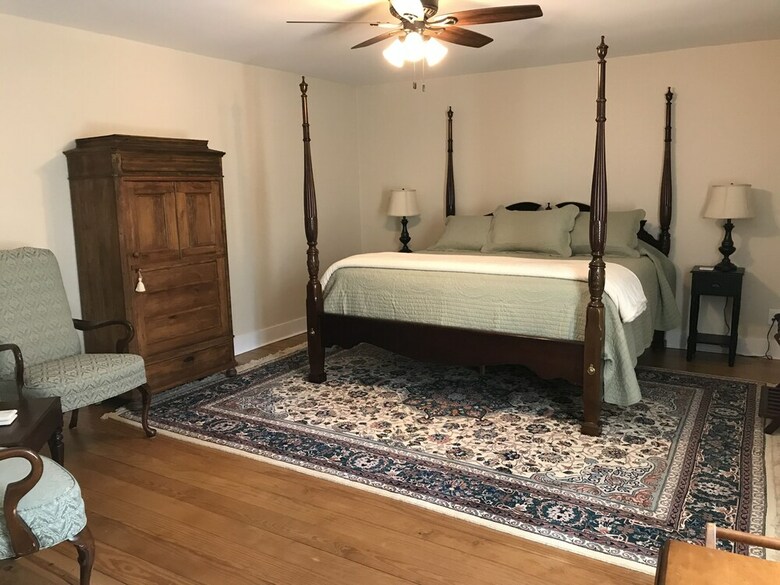 Bed & Breakfast Canemount Plantation Inn