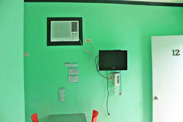 Hotel Bulalo Mangrove Inn