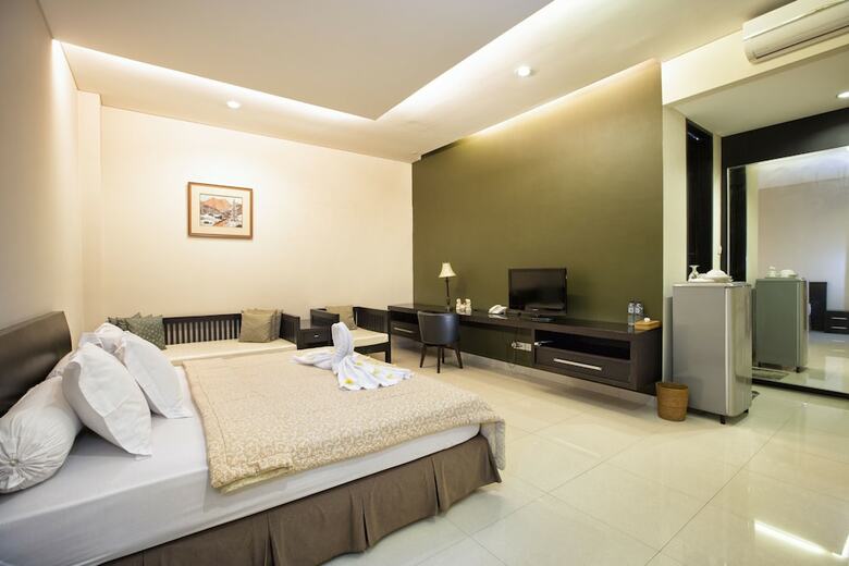 Bed & Breakfast Inkuta Residence And Villa