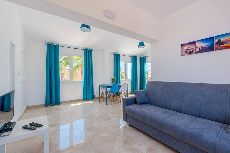Color Cyprus Amozoniu Apartments