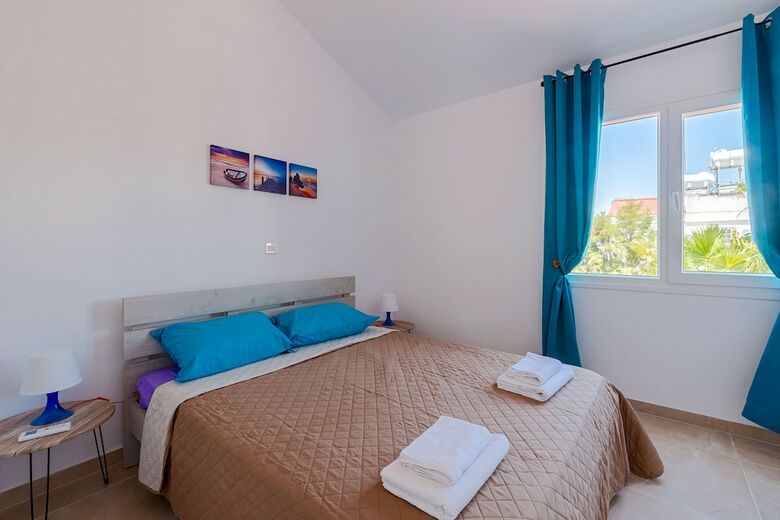 Color Cyprus Amozoniu Apartments