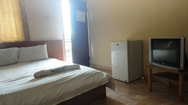 Hotel Wuraola Guest Inn