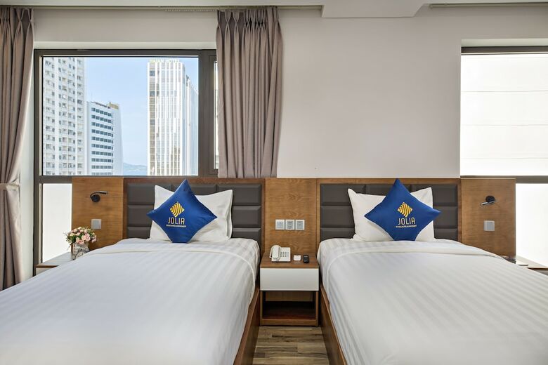 Jolia Hotel And Apartment - My Khe Beach