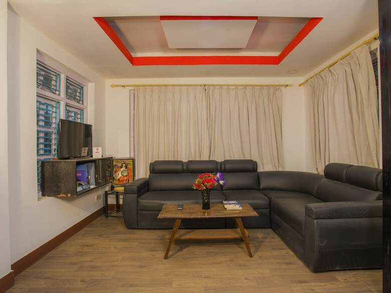 Hotel Oyo 201 Durbar Guest House