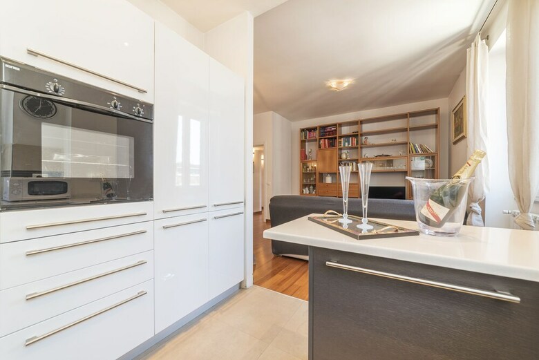 Colosseo & Colle Oppio Charming Apartment