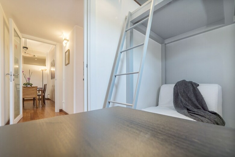 Colosseo & Colle Oppio Charming Apartment