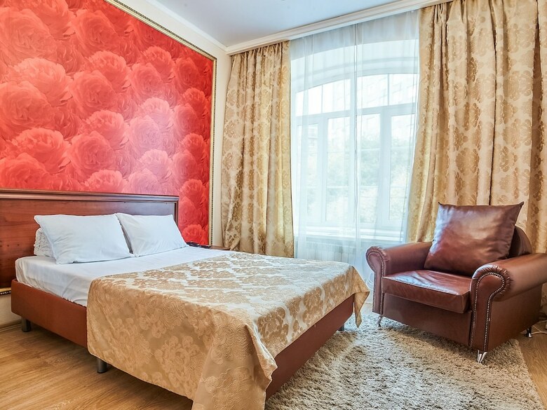 Hotel Bonjour At Kazakova