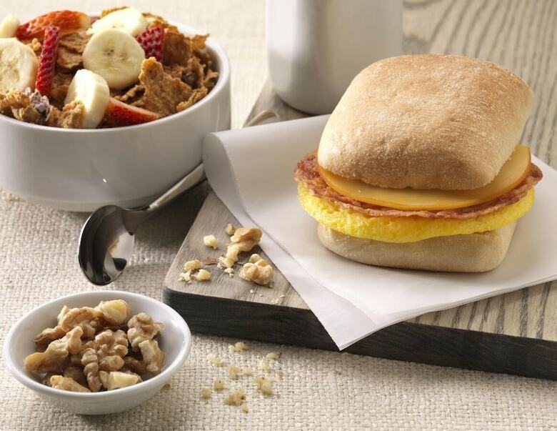 Hotel Home2 Suites By Hilton Newark Airport