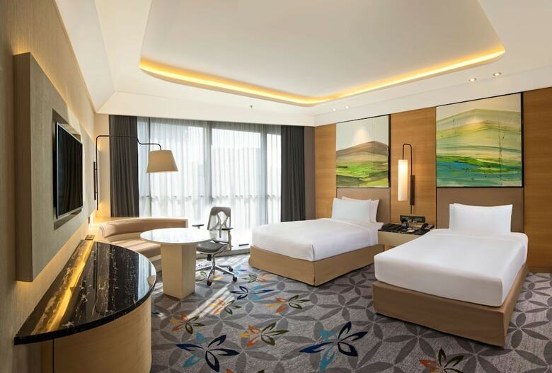 Hotel Doubletree By Hilton Ahmedabad
