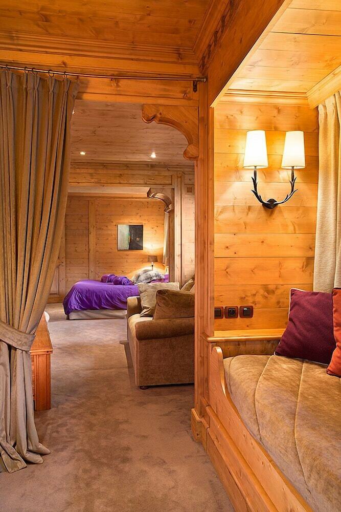 Chalet Tyrosolios - Near Meribel Ski Resort