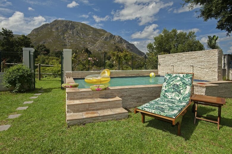 Hotel Malayla Guesthouse - Adults Only