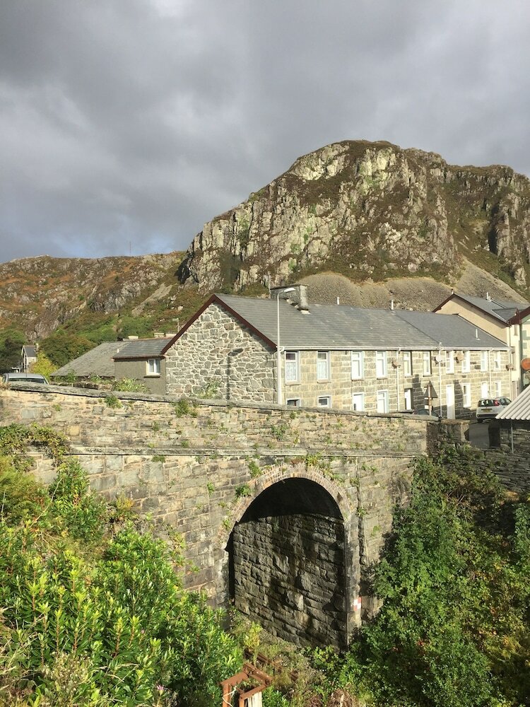 Hotel Pisgah Guest House