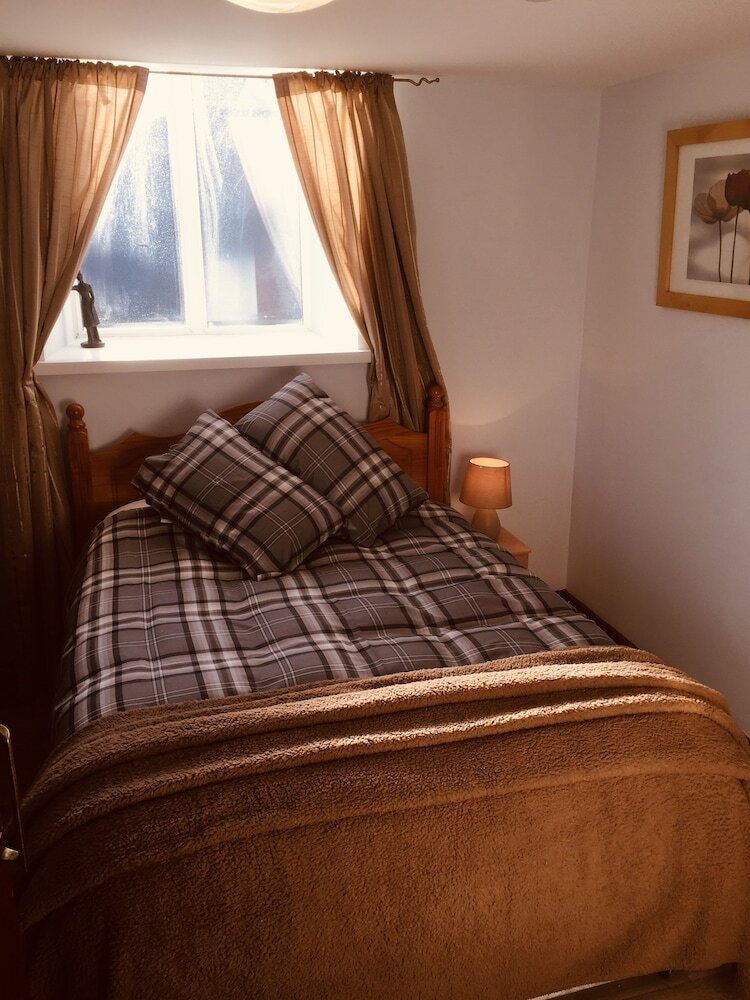 Hotel Pisgah Guest House