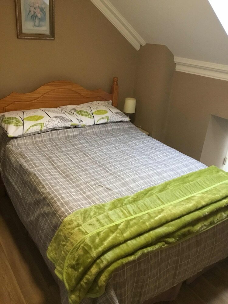 Hotel Pisgah Guest House