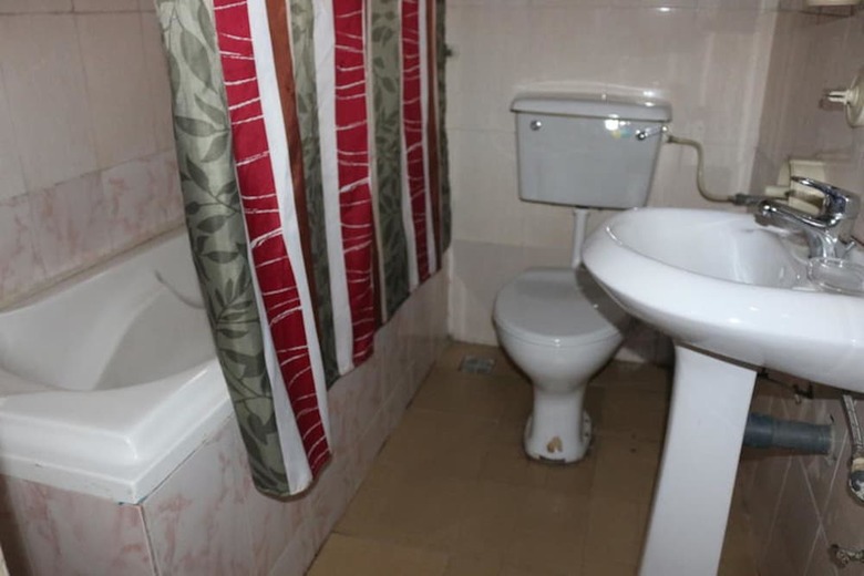 Ivory Place Hotel