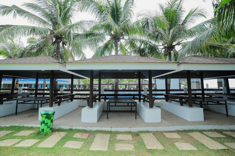 Hotel Bataan White Corals Beach Resort