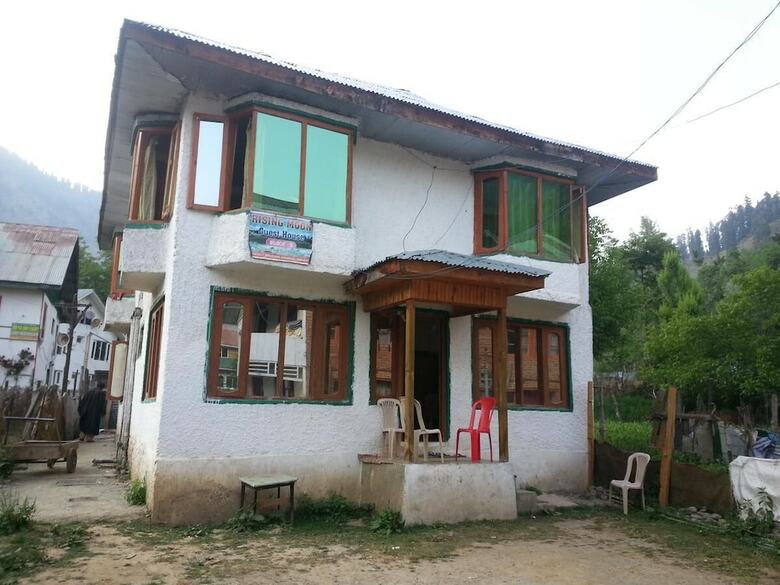 Hotel Rising Moon Guest House